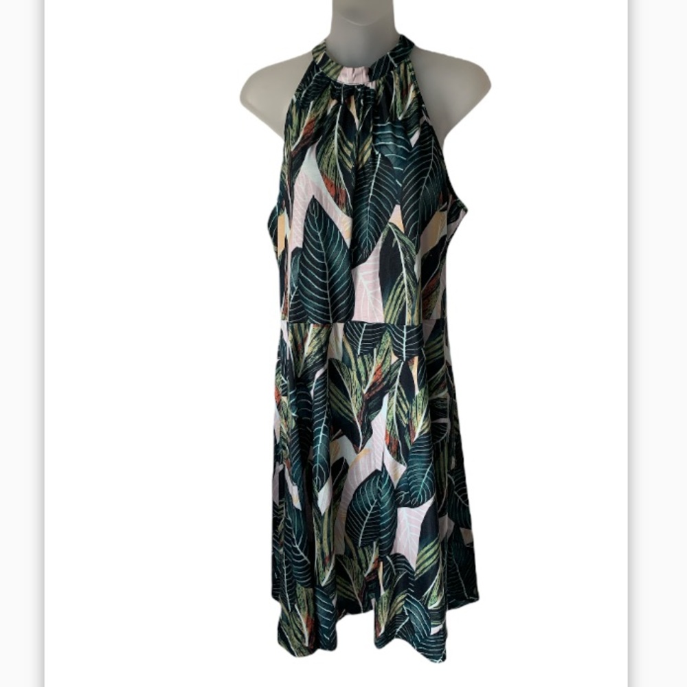 New Ouges Leaf Tropical Print Halter Midi Dress G… - image 5